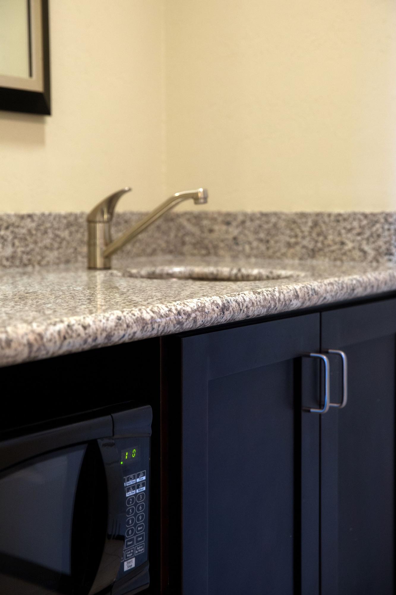 Hampton Inn & Suites Baton Rouge Downtown Экстерьер фото