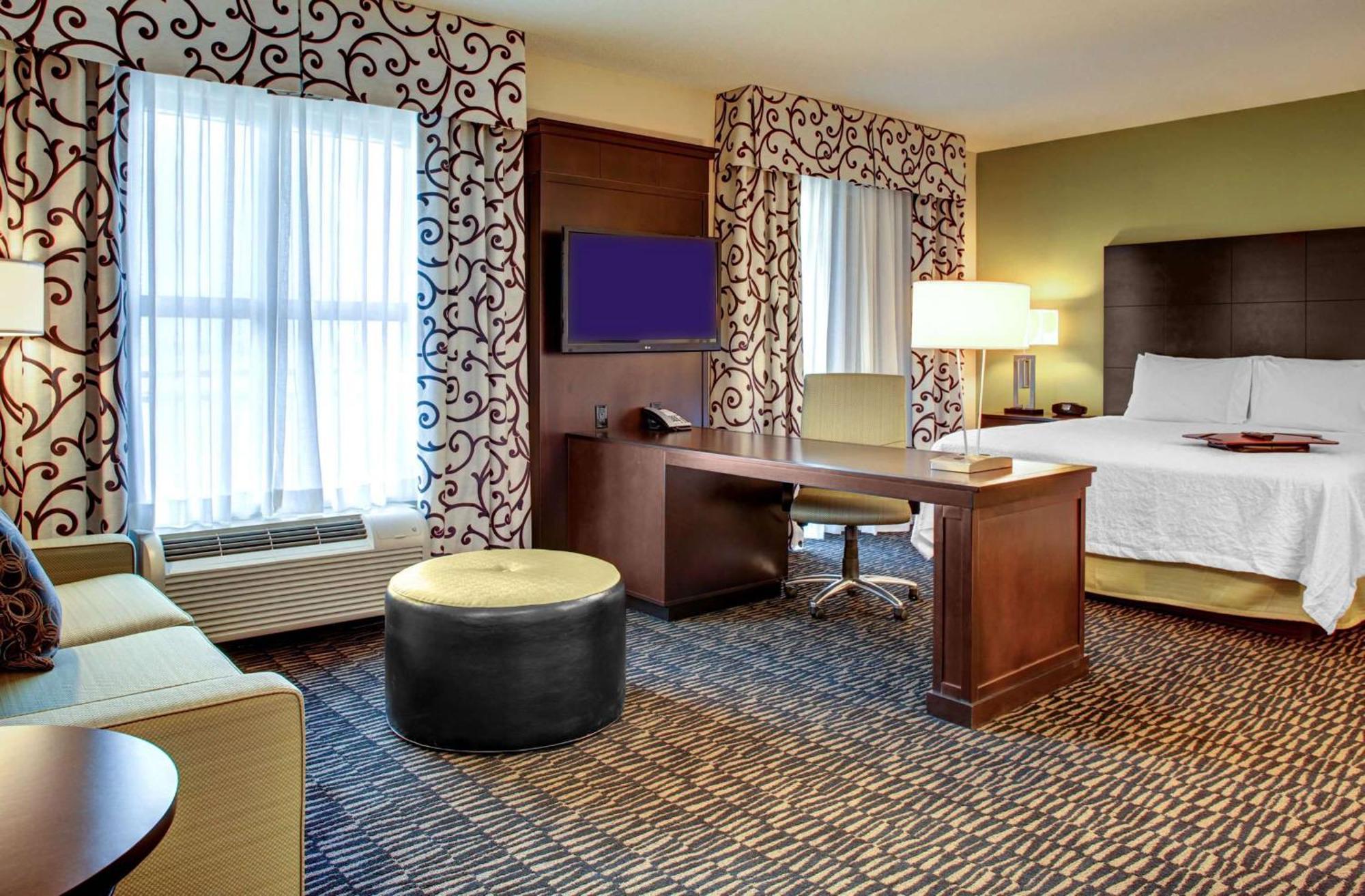 Hampton Inn & Suites Baton Rouge Downtown Экстерьер фото