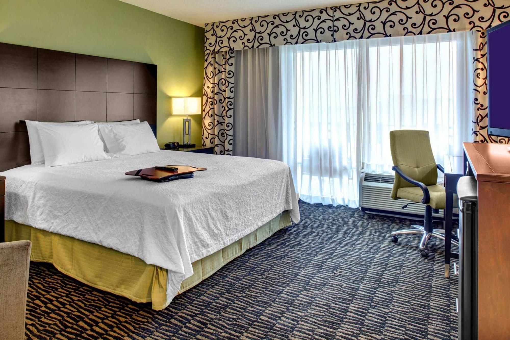 Hampton Inn & Suites Baton Rouge Downtown Экстерьер фото